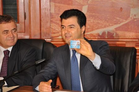 Deshton Karta e Studentit, edhe pas nje viti e paperdorshme