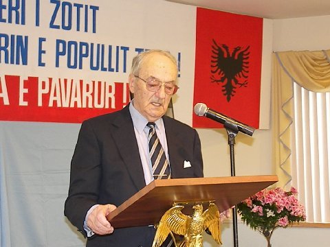 Sami Repishti flet per greven: Shoqeria shqiptare po tregon dobesine e saj morale (VIDEO)