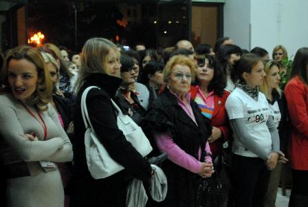 Do kemi me pak gra ne politike kete vit? Protesta e 8 marsit: Barazia nuk shitet per 10 milione leke!