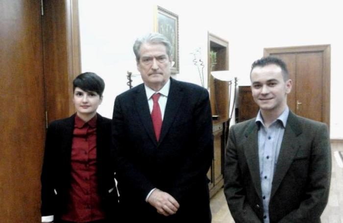 Per ata qe kane frike nga martesat gej - Interviste e Xhenit dhe Kristit ne Panorama Plus