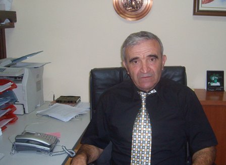 Po keqtrajtojne te moshuarit personelin apo personeli te moshuarit?!