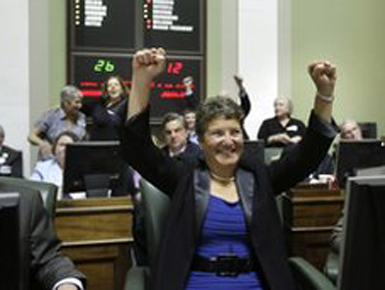 Rhode Island, shteti i 10 ne SHBA qe legalizon martesat gej