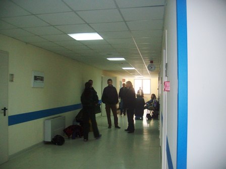 I dergojne pacientet ne klinika private, nen hetim shefat e sherbimeve te QSUT-se
