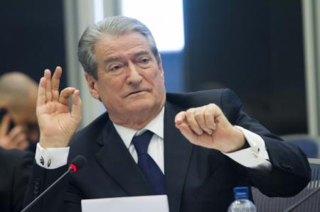 Dorehiqet Sali Berisha: Sovrani nuk gabon!
