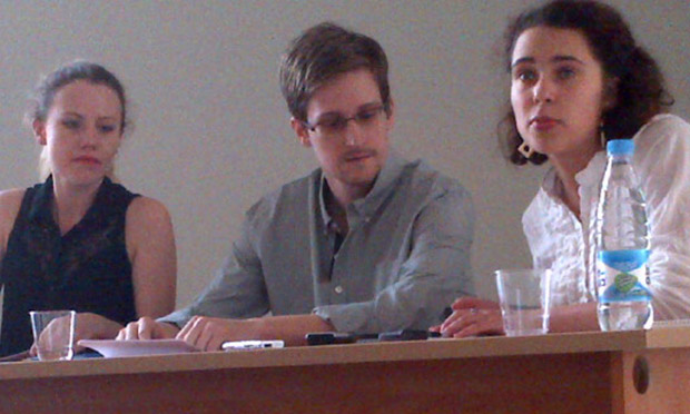 Snowden takohet me Human Rights Watch dhe Amnesty International