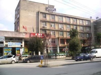 Reagimi i ish ushtarakeve per ndertesen ne Fier (VIDEO)