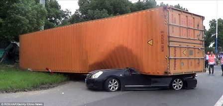 Pyetja eshte se si i ka mbijetuar kesaj?