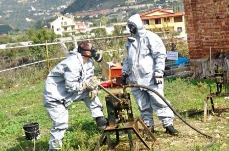 OSBE ndihmon ne asgjesimin e 80 tone lende kimike te rrezikshme