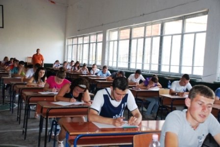 A eshte kthyer mesuesia ne biznes? Leter nga nje maturant