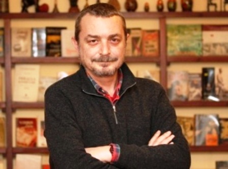 Kufij prej ajri - Nga Fatos Baxhaku
