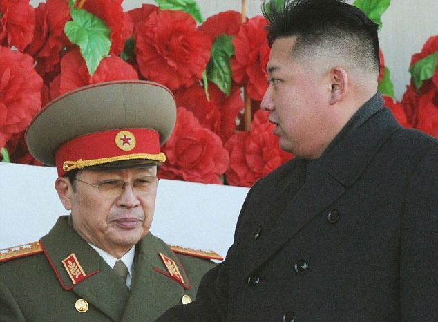 Kim Jong ekzekuton 100 anetare te familjes se xhaxhait