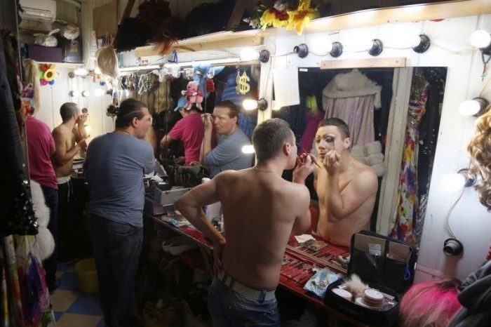 Klubi me i madh Gay në Soçi — Klubi i cili Kryebashkiaku pretendon se nuk ekziston