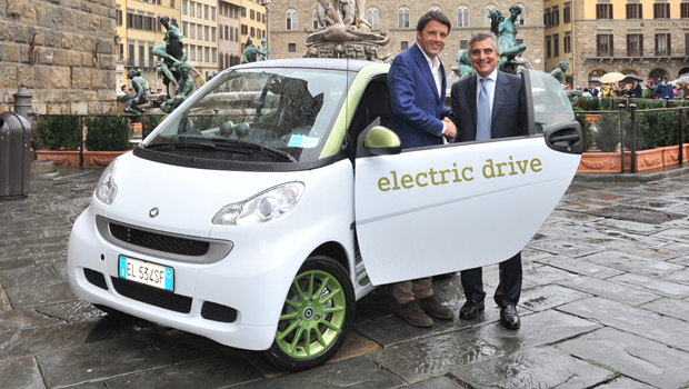 Italia me kryeminister te ri? Renzi drejt qeverise me makine smart (VIDEO)
