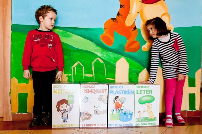 Qe femijet te edukohen per mjedisin: Ecovolis pajis kopshtet me bicikleta
