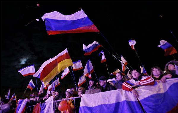 93 perqind e zgjedhesve ne Krime zgjedh Rusine. Putin sfidon boten, BE dhe SHBA e konsiderojne referendumin ilegal