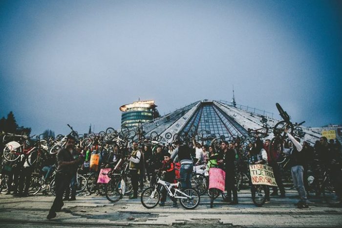 Entuziazem ne Tirane …revolucioni i bicikletave