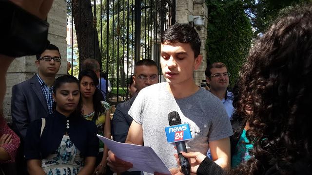 "Nuk e meritojme BE nese nuk na respektojne" - Romet ne dere te Nishanit (VIDEO)