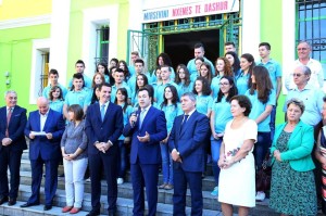Veliaj: 40 per qind me shume nxenes te regjistruar ne arsimin profesional