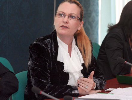 Fullani jashte, Golemi brenda, Mesila Doda: Ku eshte drejtesia ketu?!