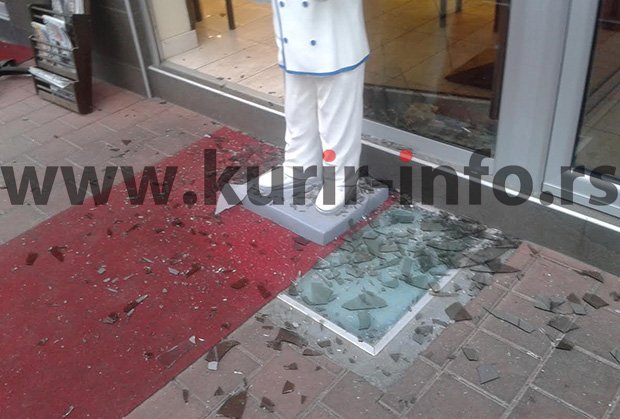 Huliganet serbe sulmojne bizneset shqiptare ne Novi Sad/Nikolic: Nuk do te tolerojmë raste te tilla