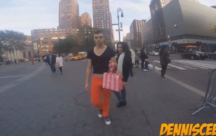 Cfare i ndodh nje 'homoseksuali' kur ecen ne rruget e New York-ut?