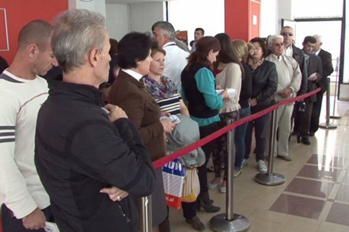 “Dua të paguaj dritat” radhë torturuese për pagesën e faturave të prapambetura