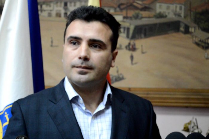 Kryeministri maqedonas akuzohet për përgjime në masë