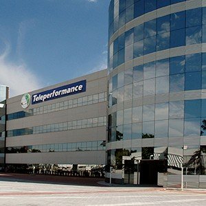 Teleperformanca hedh në rrugë punonjësit, akuzohet për shkelje të Kodit të Punës!