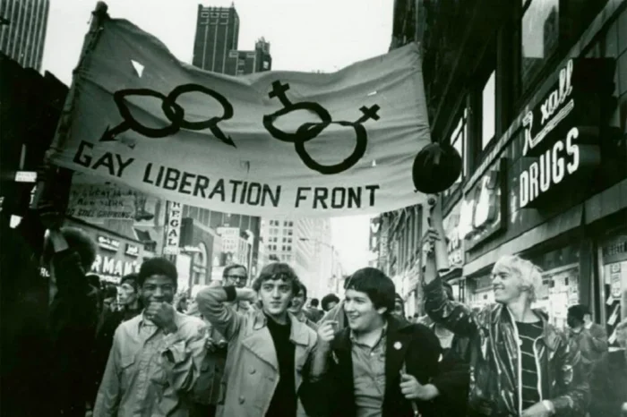 Një historik i shkurtër i lëvizjes LGBTI+